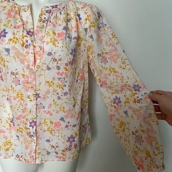 Gap Floral Button Down  - Picture 4 of 10
